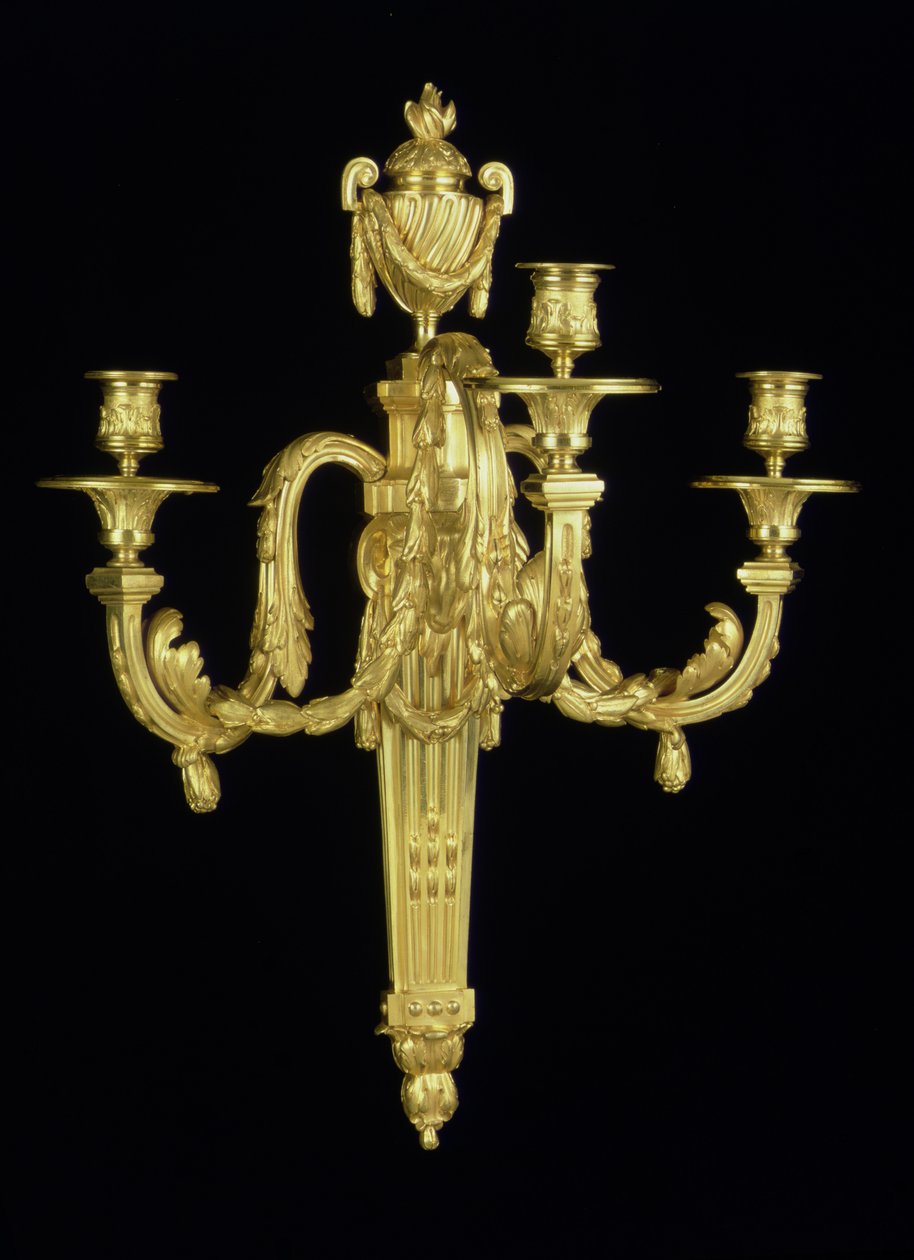 Louis XVI Üç Dallı Duvar Lambalarından biri, c.1775 (ormolu) by French School
