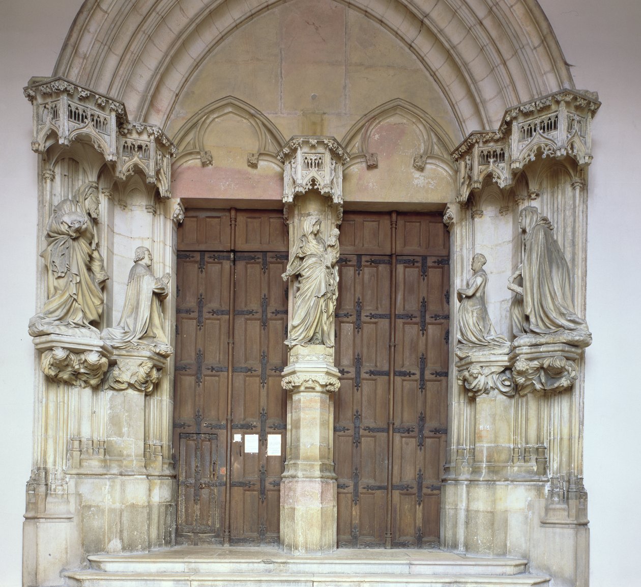 Şapelin portalı, 1395-1404 by French School