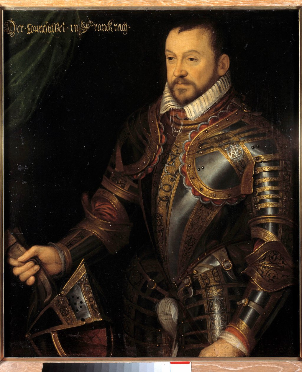 François I, Montmorency Dükü, Fransa mareşali (1530-1579) kendi tuğrası ve eşi Diane de France'ın tuğrası ile oyulmuş zırh içinde portresi 16. yüzyıl Fransız Okulu resmi. karartmak 0,87x0,74 m. Versay, Chateaux de Versailles ve by French School