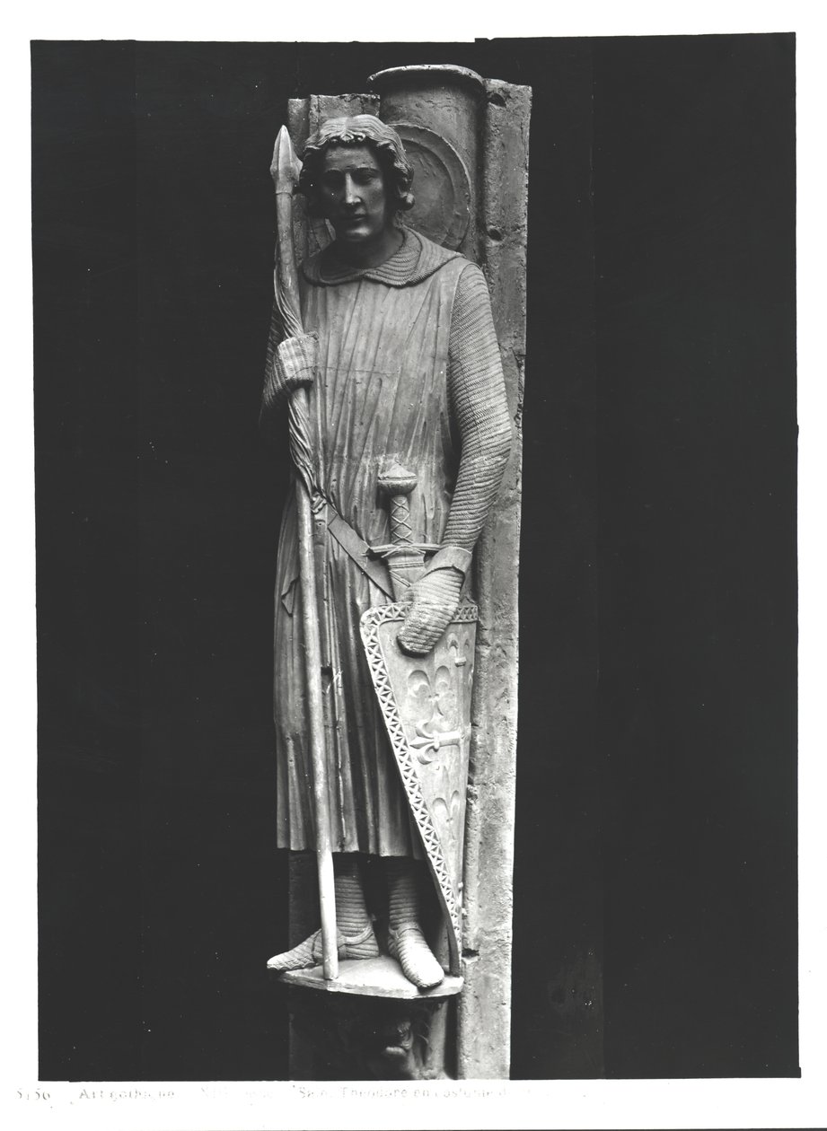 Aziz Theodore bir şövalye gibi giyinmiş, kabartma oymacılığı, 1230 dolayları by French School