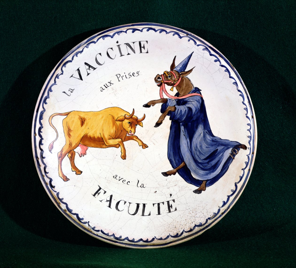 Cowpox, Tıp Mesleği ile savaşıyor, c.1800 (sırlı seramik) by French School