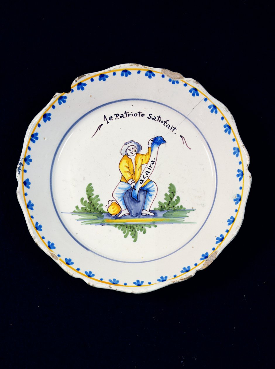 Memnun Vatansever tabağı (seramik) by French School