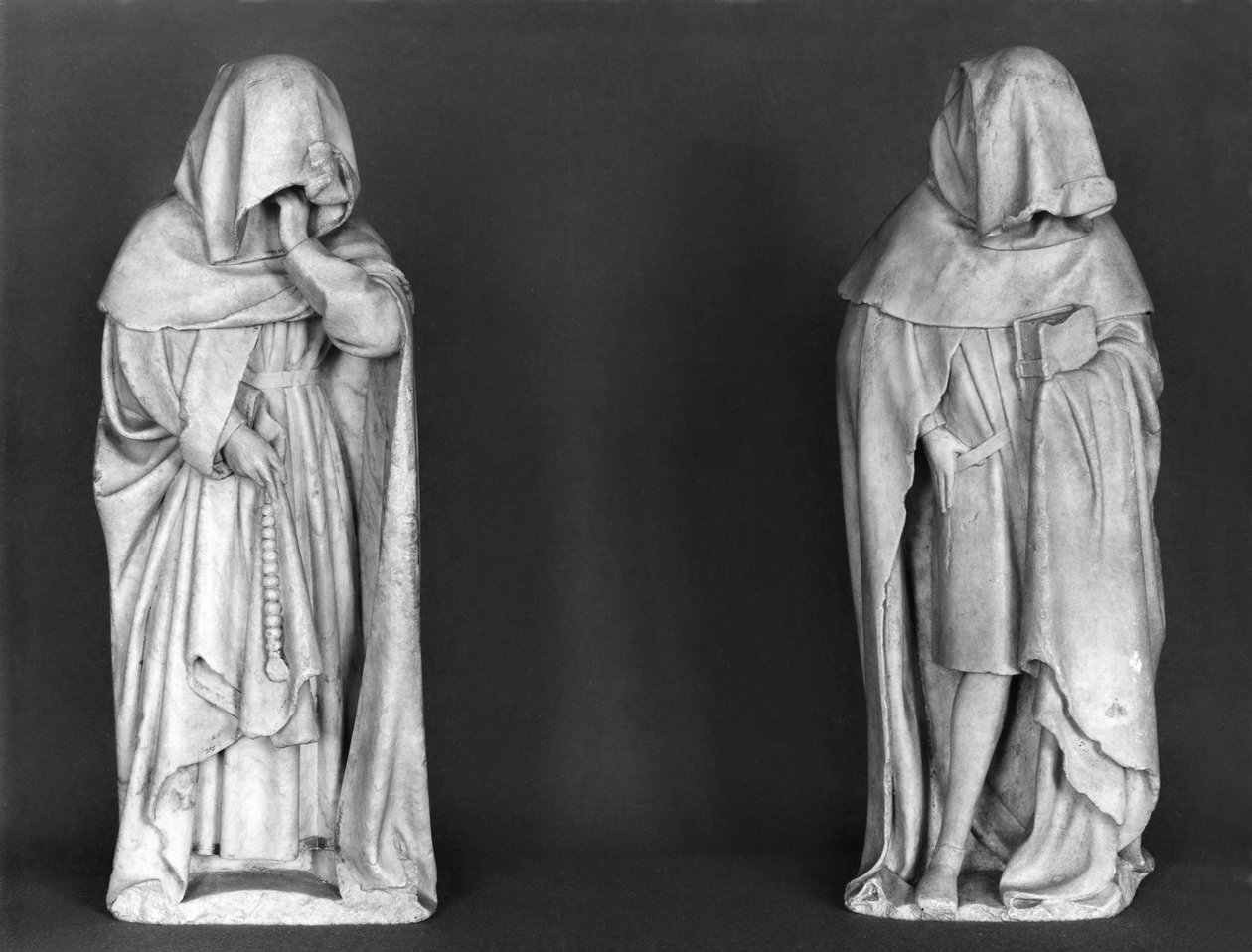 Duc Jean de Berry (1340-1416) c.1450-53 (kaymaktaşı) mezarından İki Yaslı, by French School