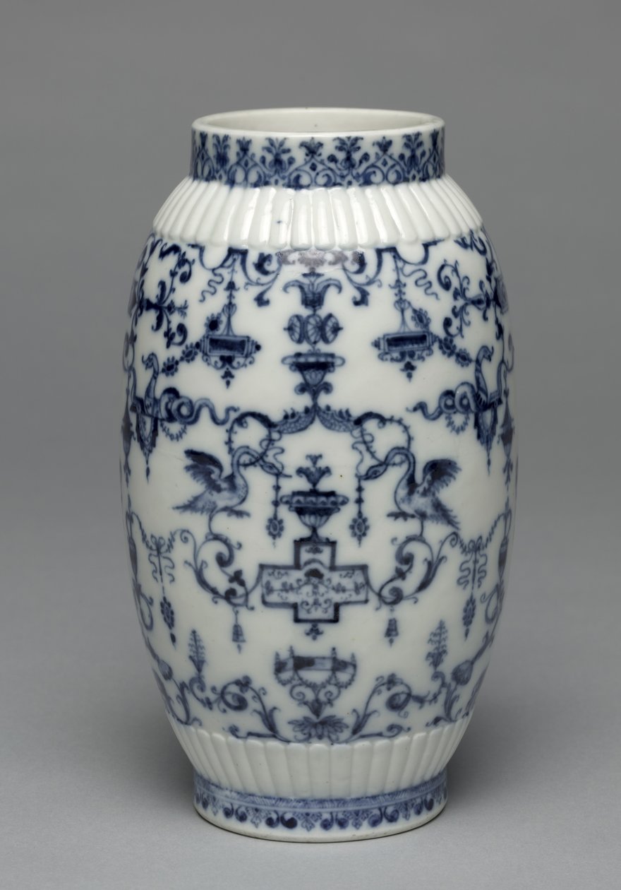 Vazo, Aziz Bulut Porselen Fabrikası, c.1695-1700 by French School