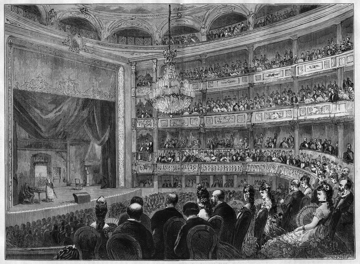 Odeon'un yeni restore edilmiş tiyatro salonunun görünümü. Paris by French School