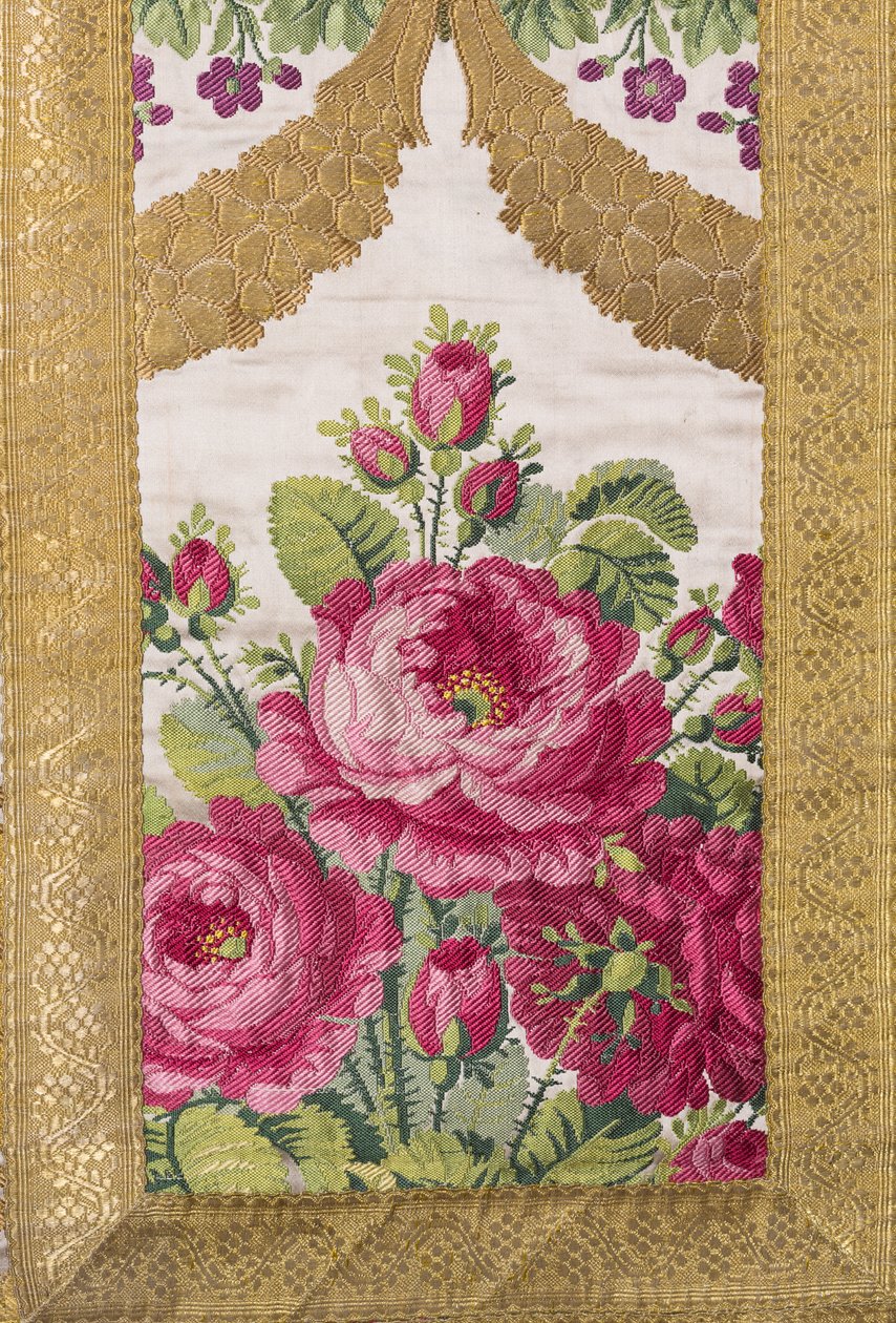 Louis-Philippe 1810 tarafından sunulan bir ayin topluluğunun chasuble (altınla işlemeli ipek) by French School