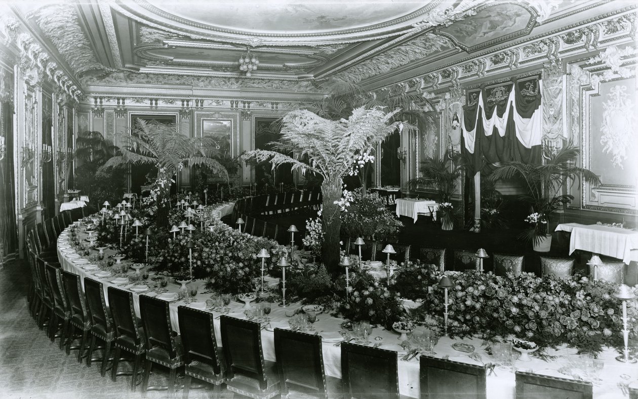 Metropolitan Kulübü iç by G.P. Hall und Sohn