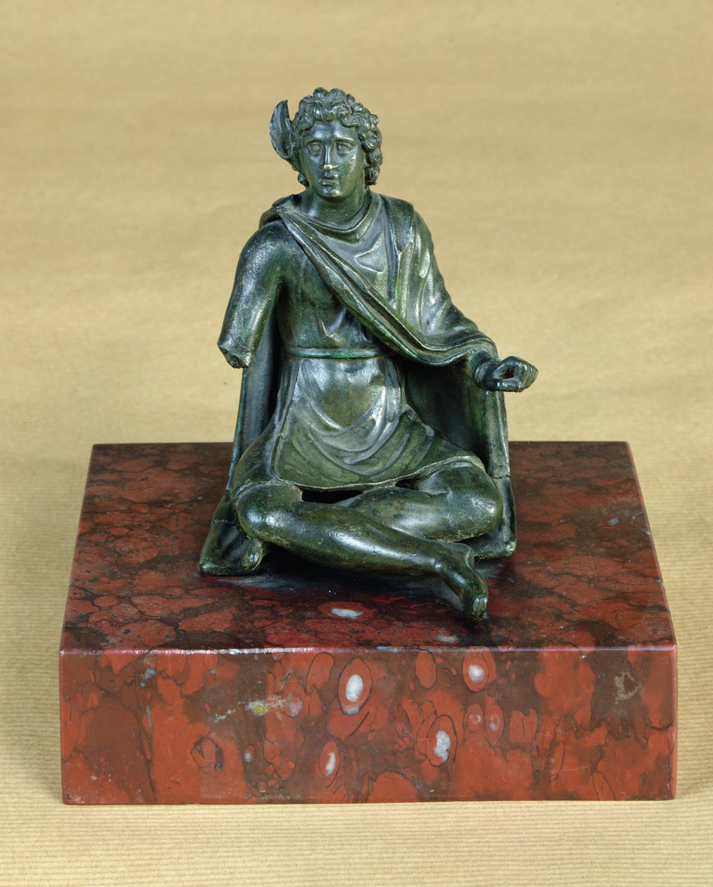 Bir cervidae kulaklı Galya tanrısı (bronz) by Gallo Roman