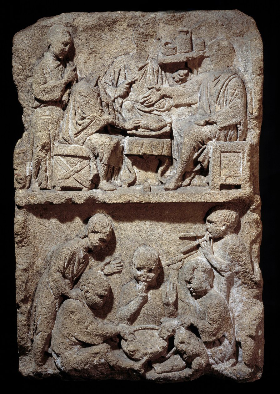 Art Gallo Romain: Yemek ve çocuk oyunlarından oluşan bir sahneyi temsil eden stel. 50 M.Ö.-100 MS. Metz. güzel Sanatlar Müzesi by Gallo Roman
