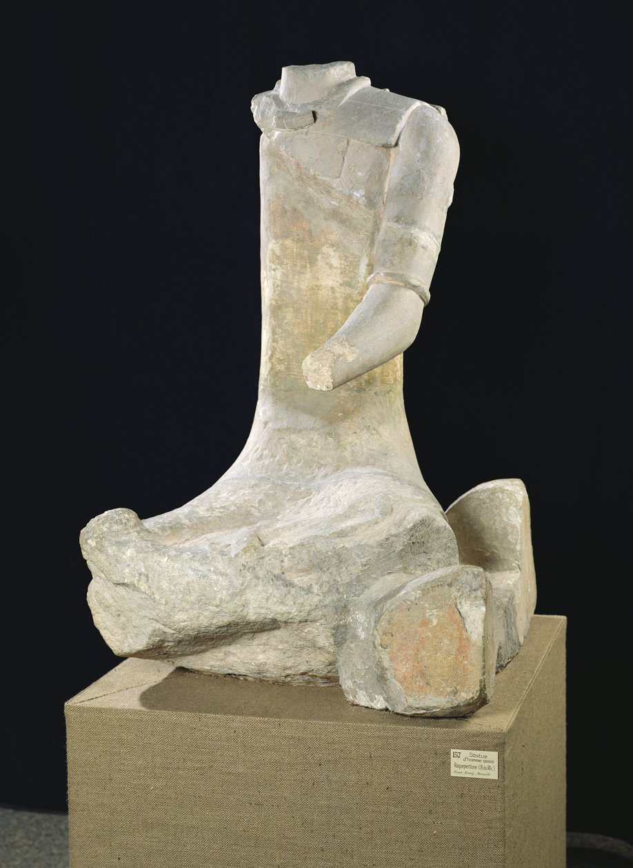 Oturan adam, Roquepertuse, Tene II, c.300-120 M.Ö. by Gaulish