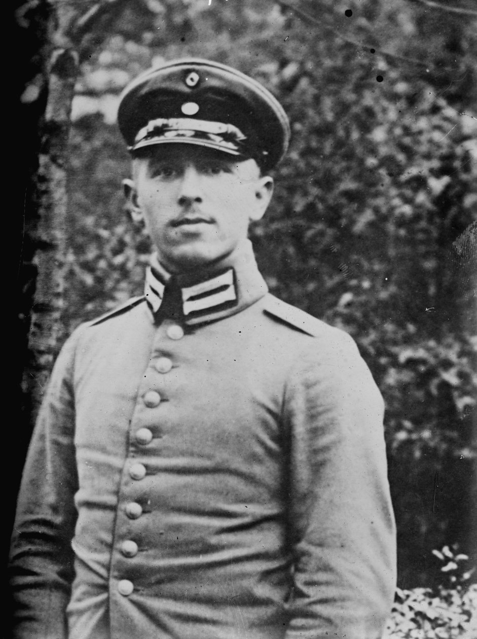 Teğmen Max Immelmann, c.1916 by George Grantham Bain