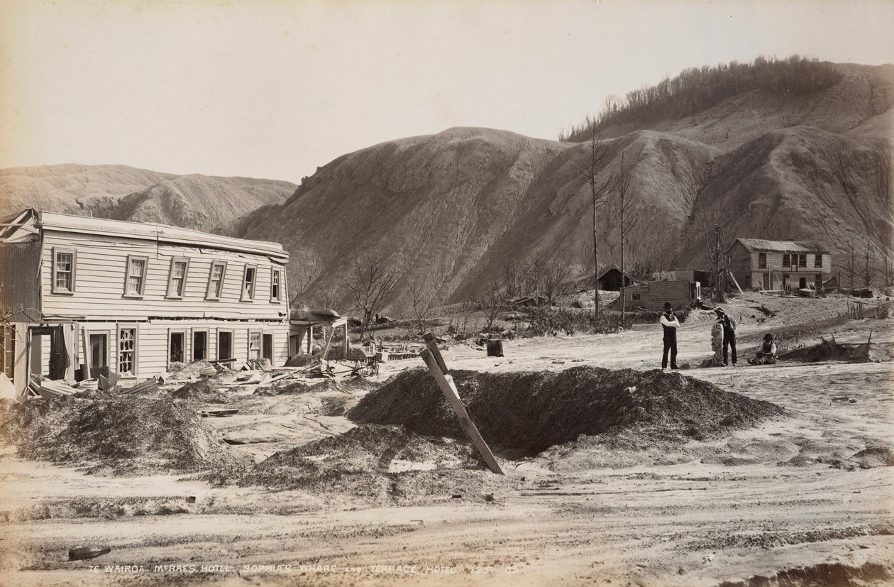 Wairoa, McRaes Hotel, Sophias House ve Terrace Hotel by George Dobson Valentine