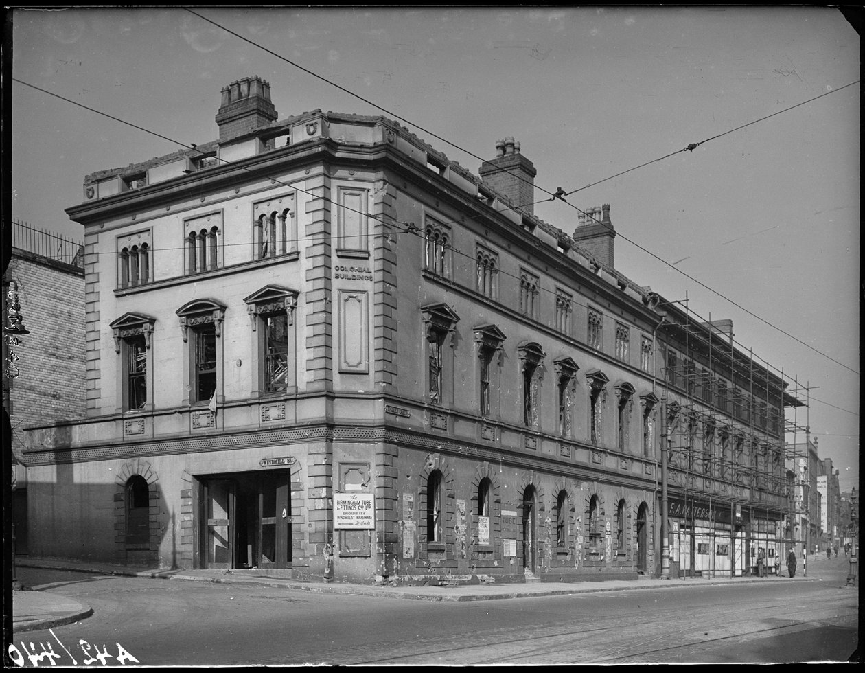 Koloni Binaları, 7 Horsefair, Ladywood, Birmingham, 1941. by George Bernard Mason