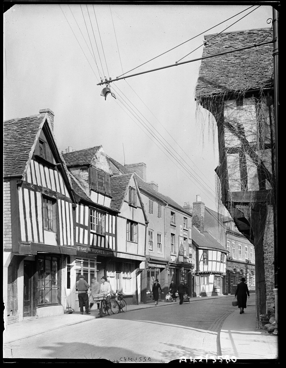 Keşiş Sokağı, Worcester, Worcestershire, 1942. by George Bernard Mason