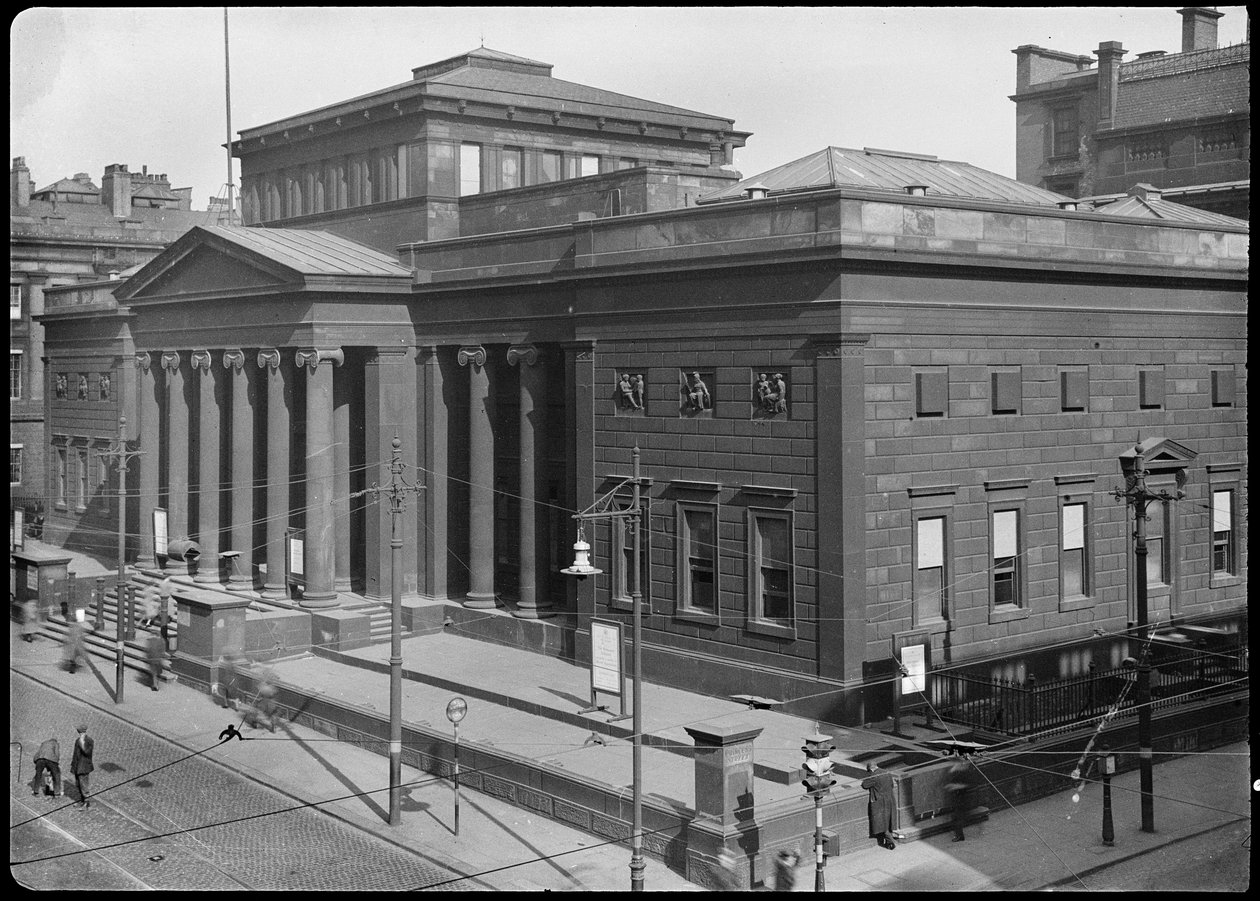 Şehir Sanat Galerisi, Mosley Caddesi, Manchester, 1942. by George Bernard Wood