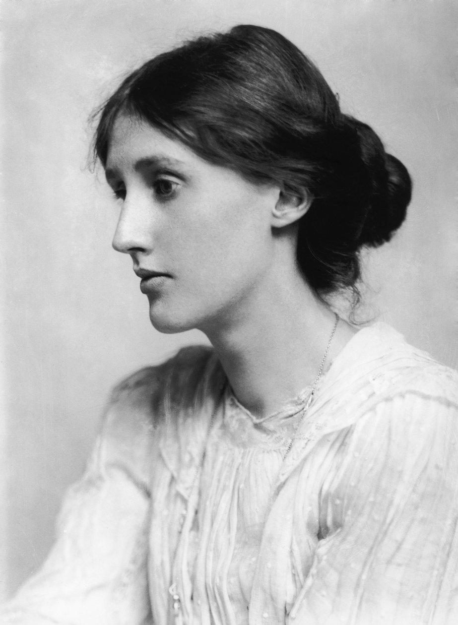 Virginia Woolf, İngiliz yazar, 1902 by George Charles Beresford