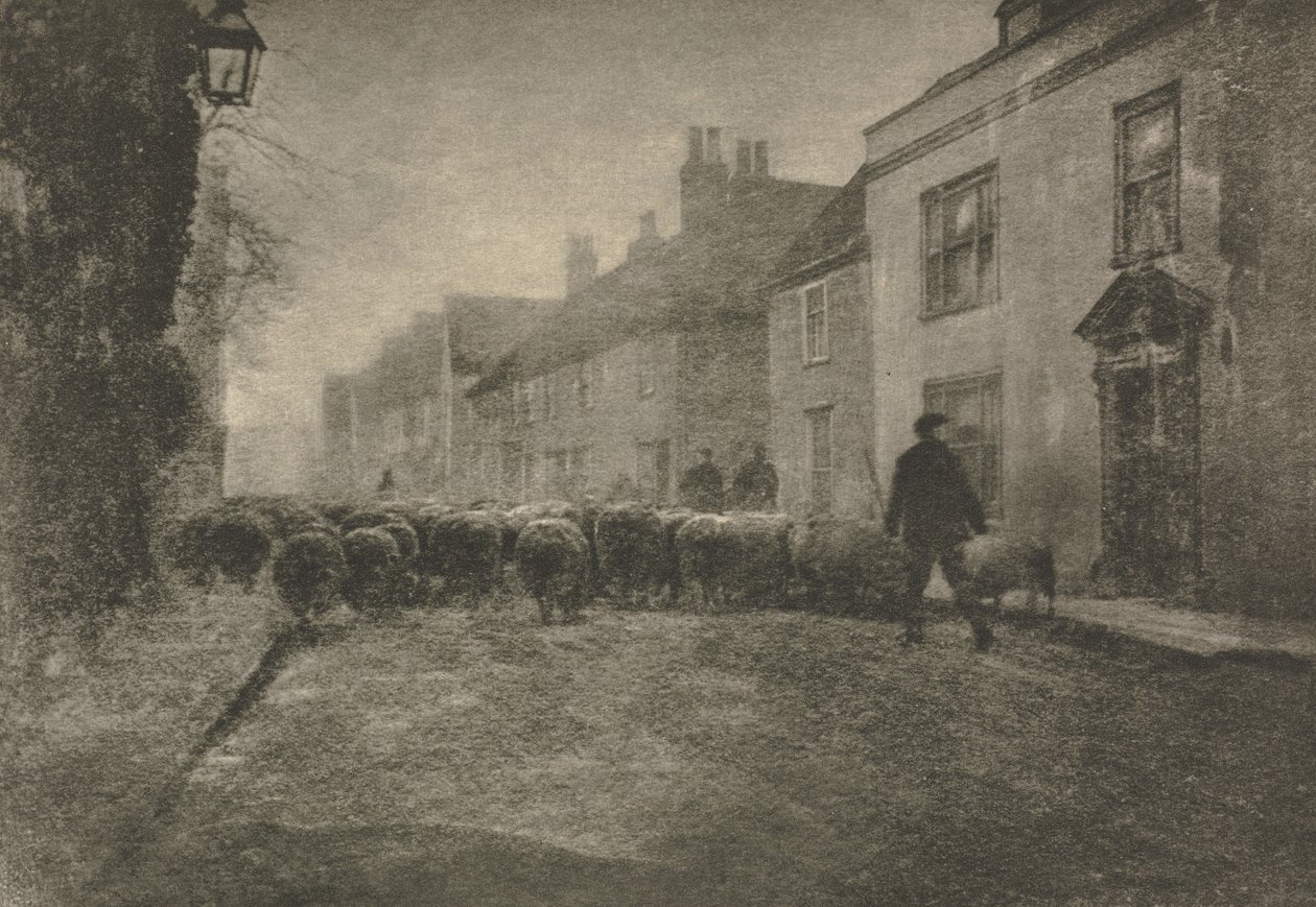 Kamera Çalışması: South Downs'un Altındaki Bir Köyde by George Davison