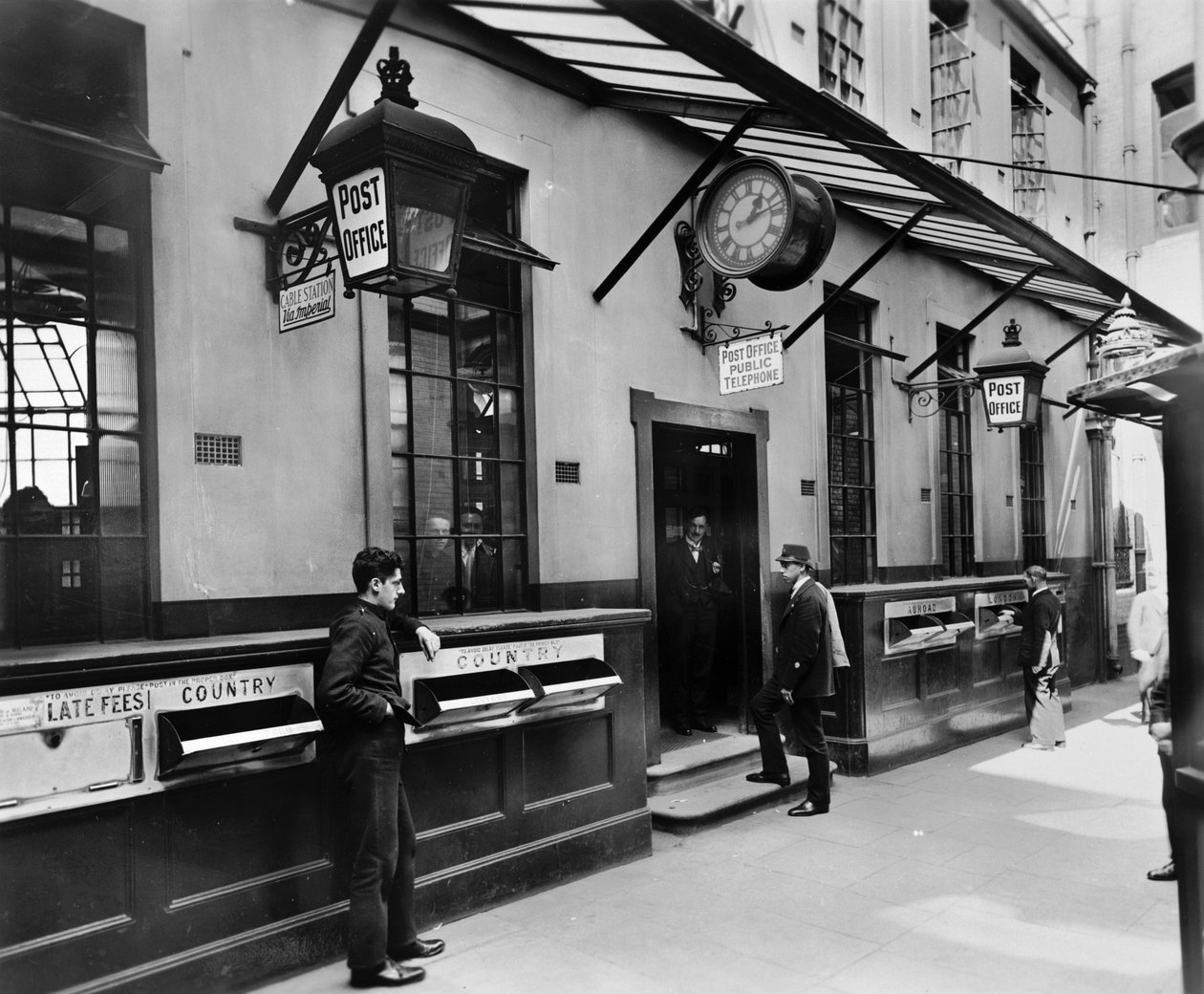 Lombard Street Postanesi, Londra Şehri, 19. yüzyılın sonları ile 20. yüzyılın başları by George Davison Reid