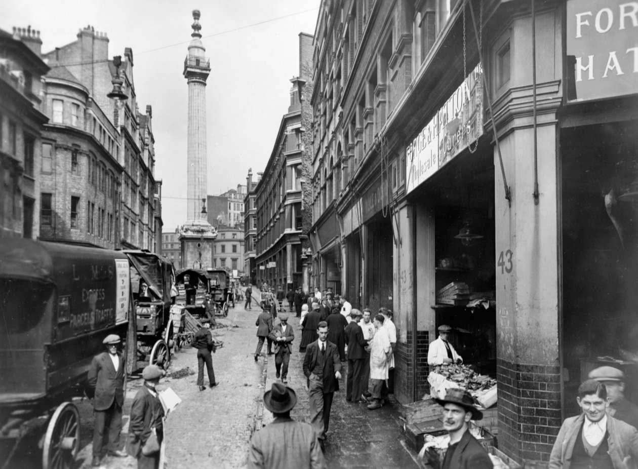 Anıt Caddesi ve Anıtı, Londra Şehri, 1933