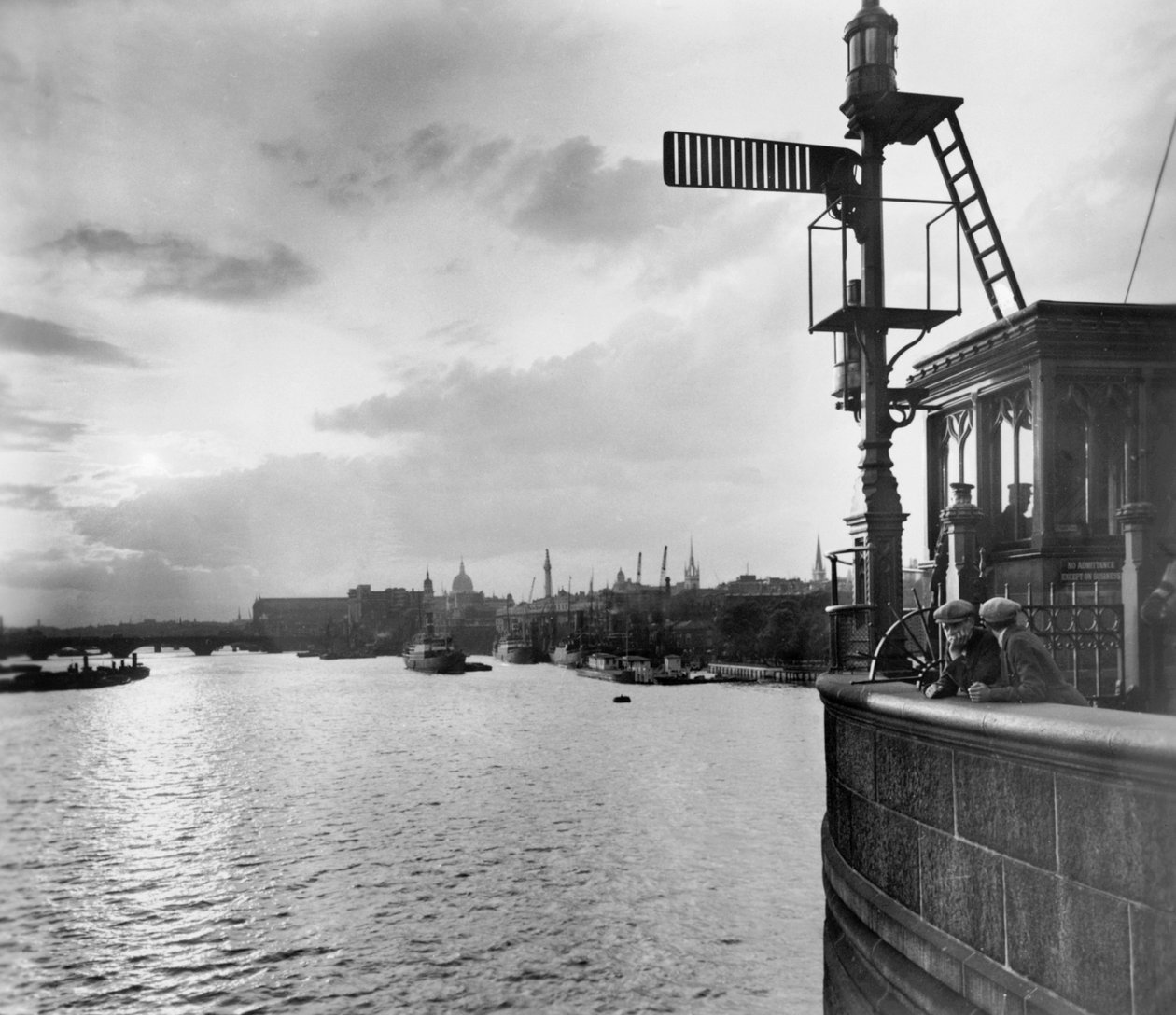 Tower Bridge, Stepney, Tower Hamlets, Londra