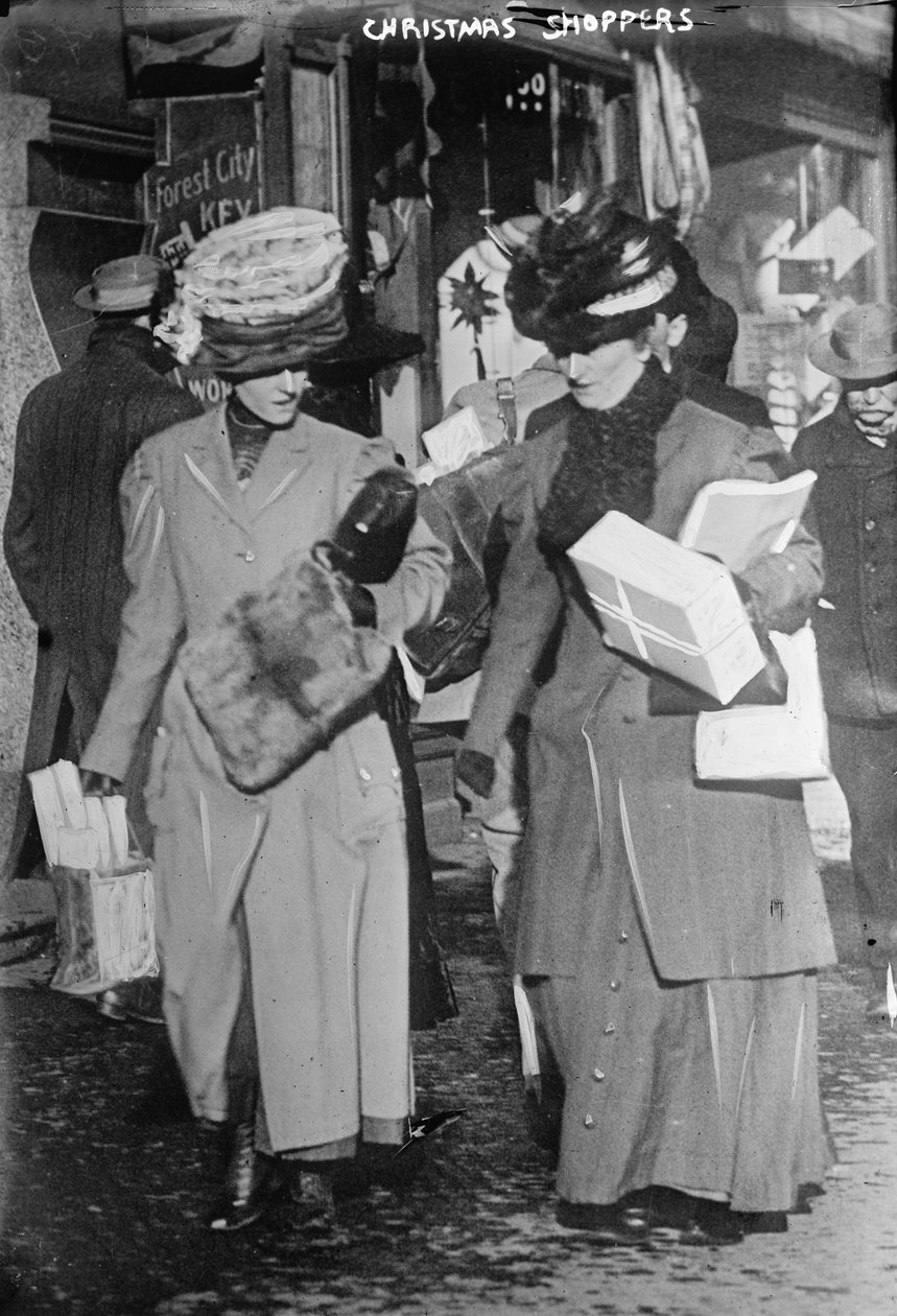Noel alışverişçileri, 1910 dolayları (s/b fotoğraf) by George Grantham - Bain News Service Bain