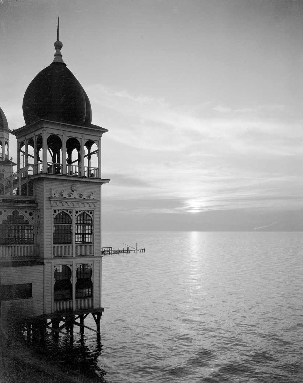 Saltair - Gün Batımı, c.1920-25 by George Lytle Beam