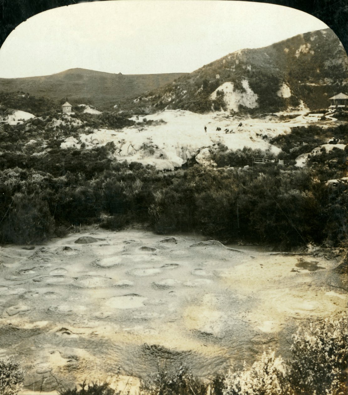 Lapa Potu, Whaka, Rotorua, Yeni Zelanda, c1909. by George Rose