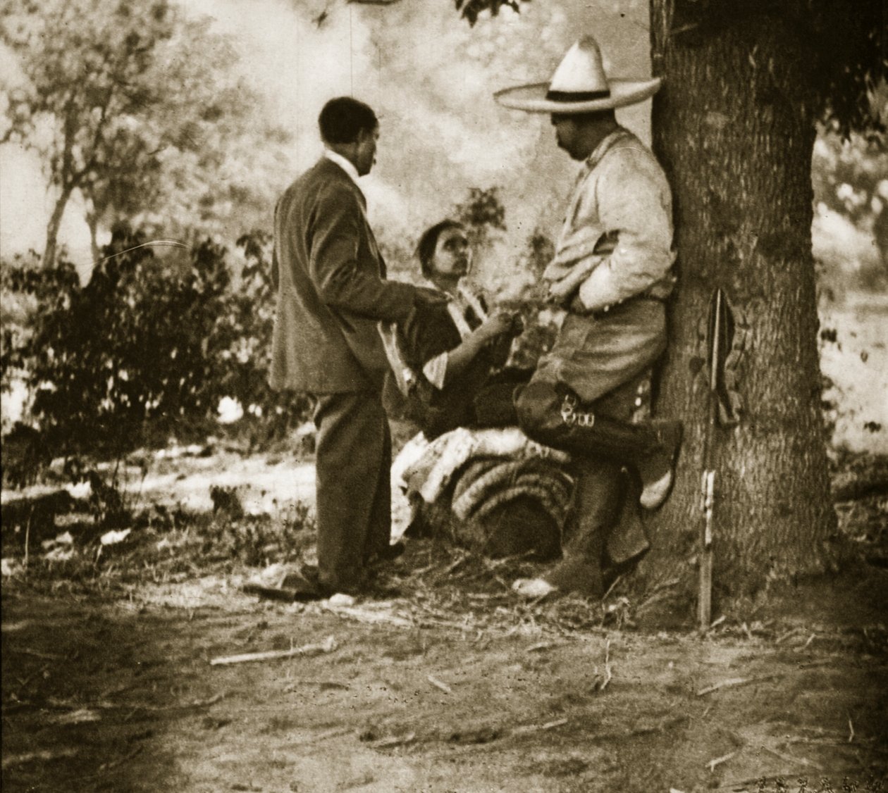 Çiftliğinde Pancho Villa, 1920-23 (bw fotoğraf) by Gerald Brandon