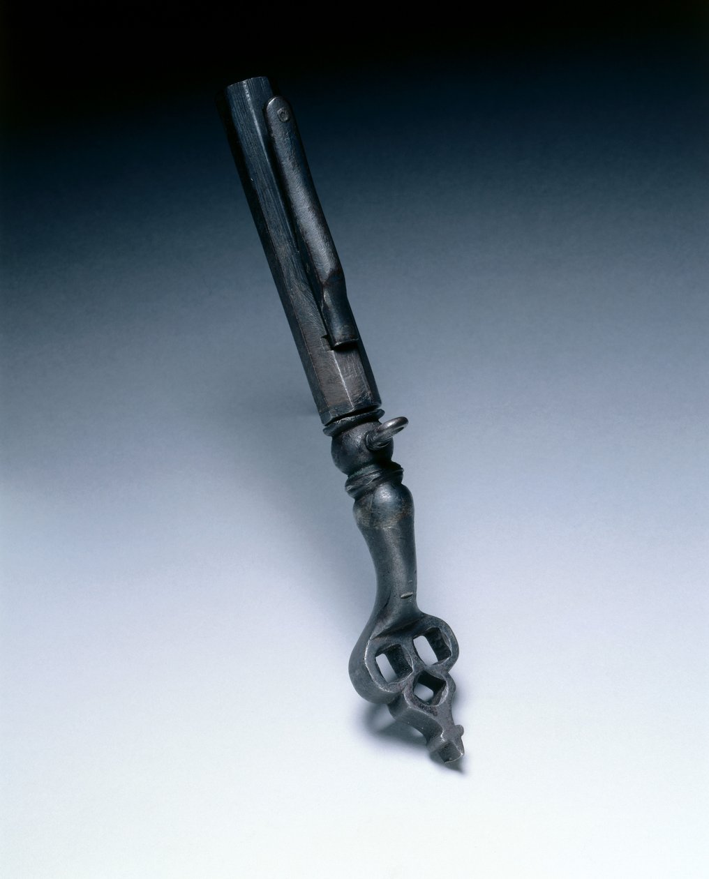Birleşik tekerlek kilit anahtarı ve barut ölçüsü, c.1625-50 (çelik) by German School