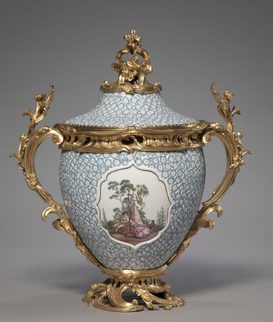 Kapalı Vazo, Meissen Porselen Fabrikası tarafından imal edilmiştir, Almanya, 1749 by German School
