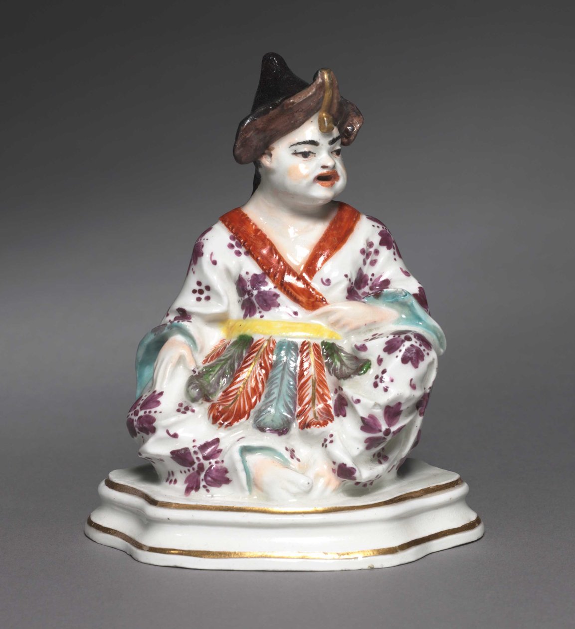 Oturan Çinli Figür, üretici Meissen Porselen Fabrikası, c.1730 by German School