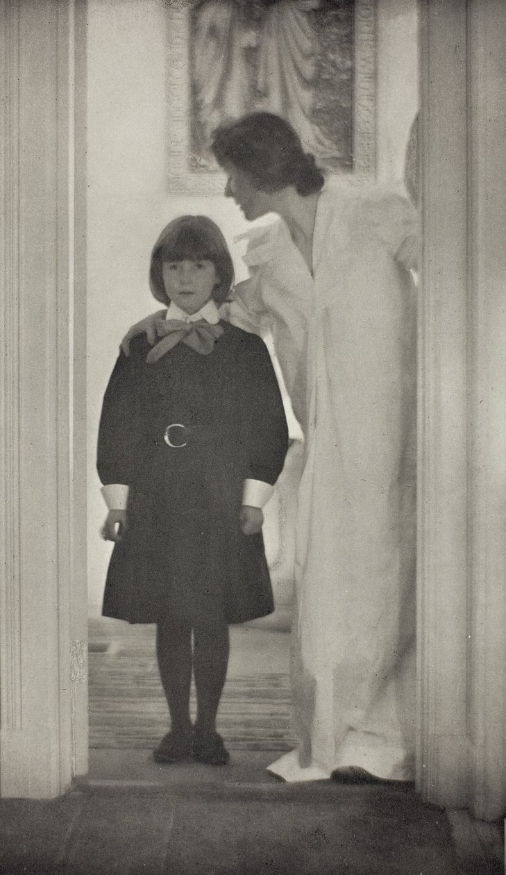 Kadınlar Arasında Kutsanmış Sanat Sen by Gertrude Käsebier