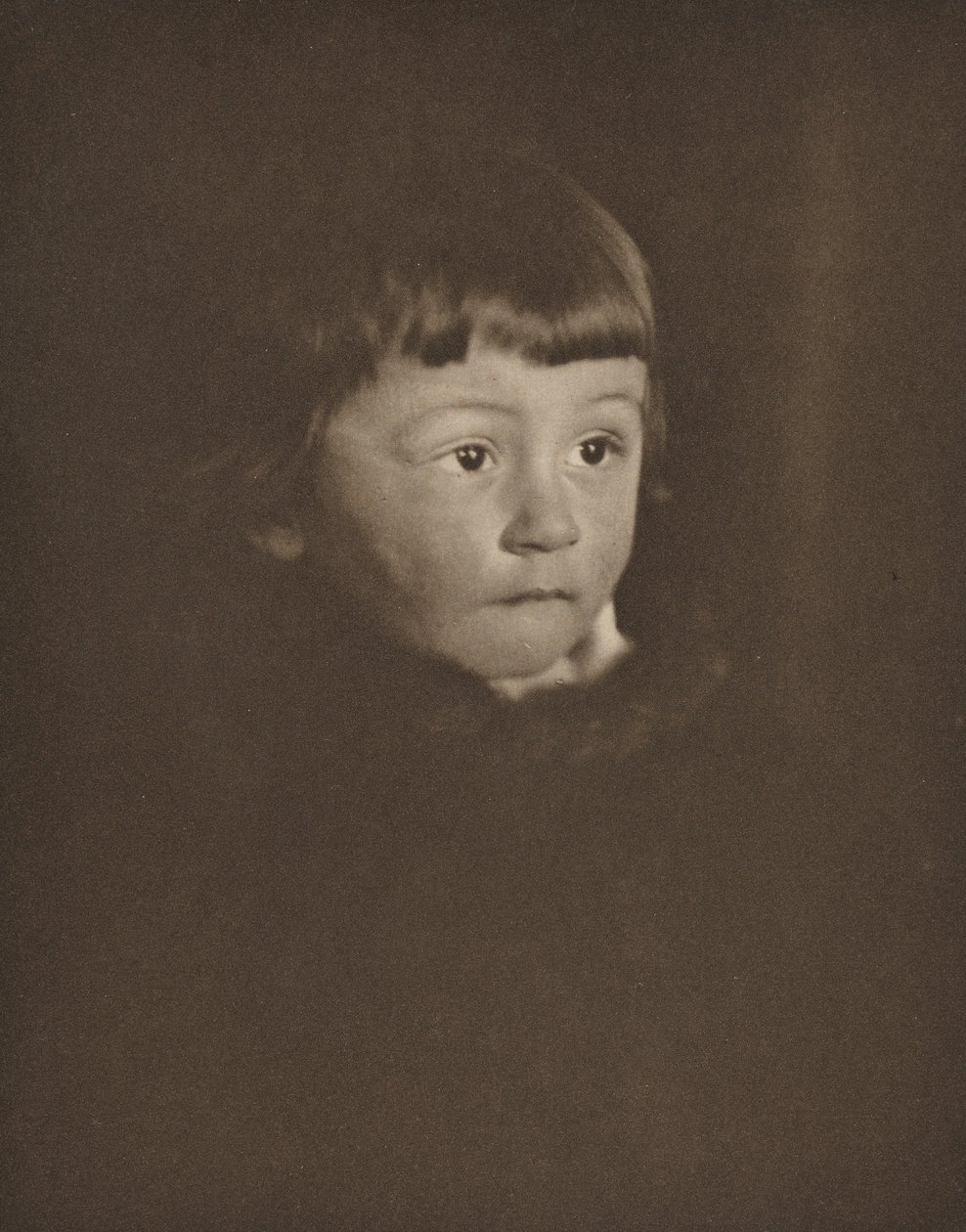 Bir çocuğun portresi by Gertrude Käsebier