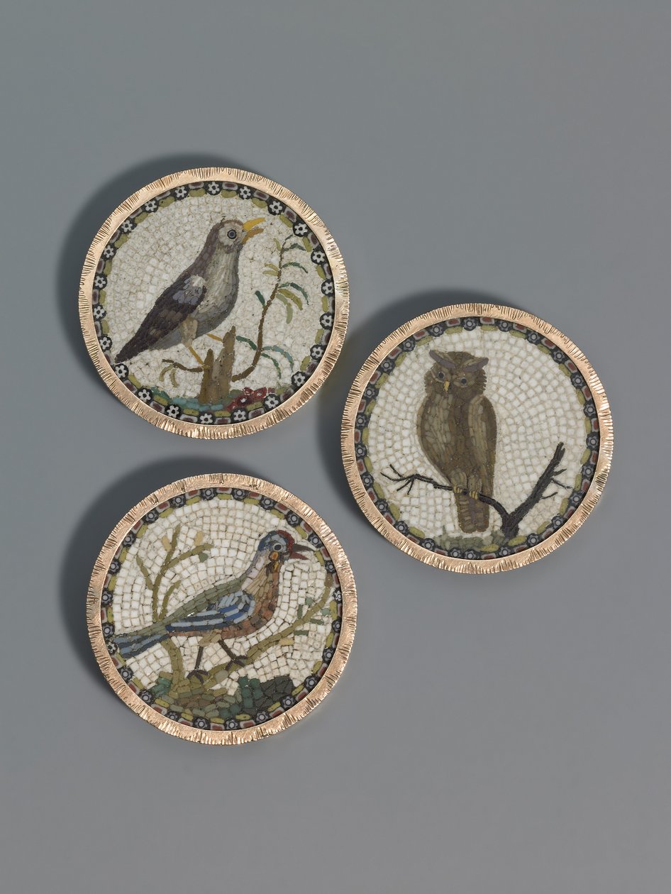 Üç düğme, c.1775 (altın ve mikromozaik) by Giacomo (workshop of) Raffaelli