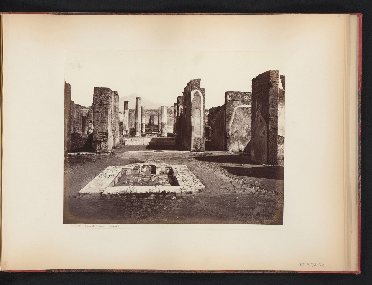 İtalya, Pompeii'deki Casa di Pansa kalıntılarının görünümü Casa di Pansa (Pompei) (nesne üzerindeki başlık) by Giorgio Sommer (attributed to)