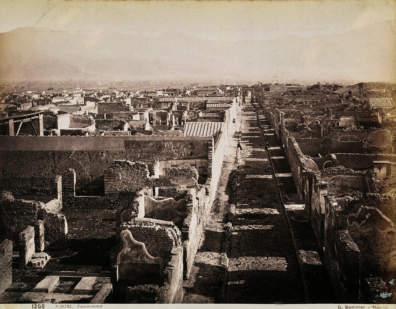 Pompeii arkeolojik alanının havadan görünümü by Giorgio Sommer
