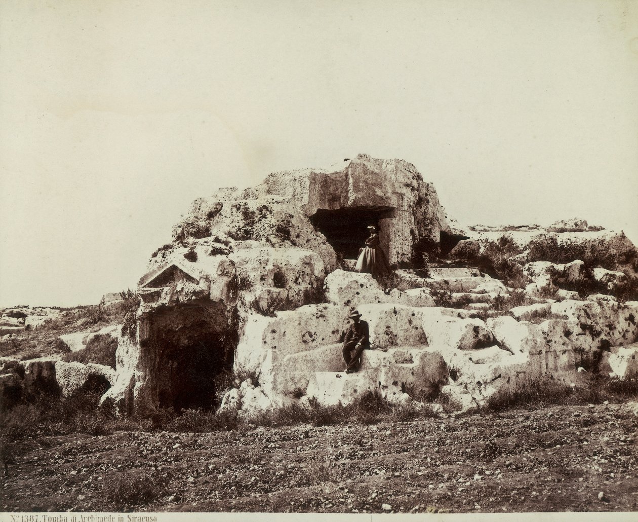 Arşimet mezarı, Siraküza by Giorgio Sommer