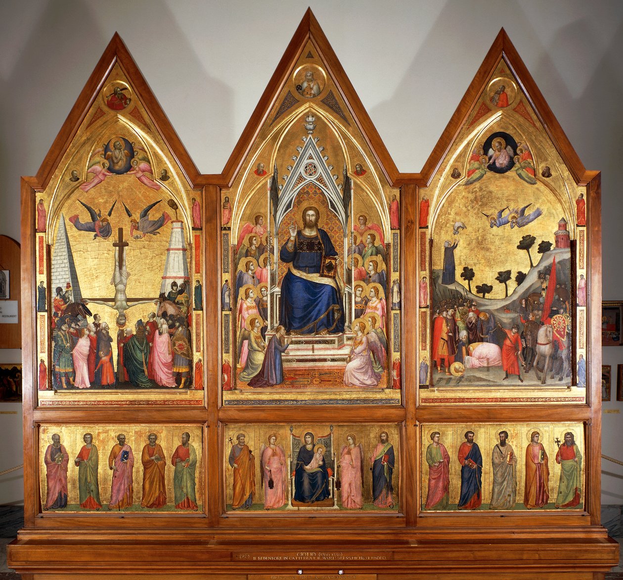 Stefaneschi Triptik, ön, yaklaşık 1320, Giotto (1267-1337), panel üzerinde tempera, orta panel 178x89 cm by Giotto (c.1266 1337)