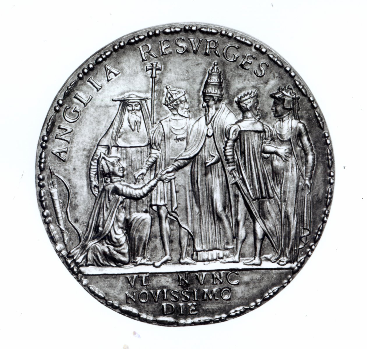 Papa Julius III tarafından İngiltere