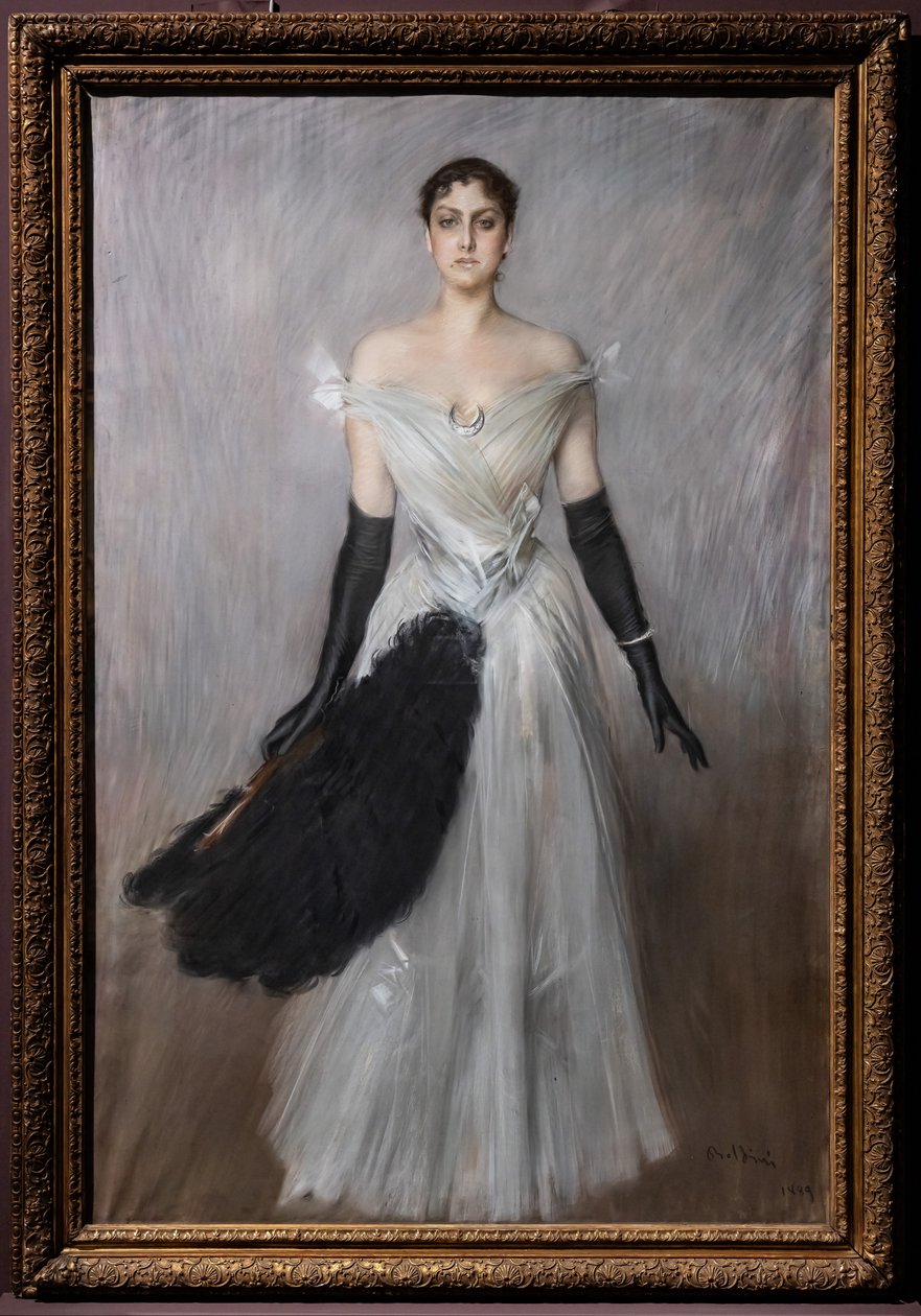 Eldivenli ve fanlı beyazlı bir bayanın portresi by Giovanni Boldini