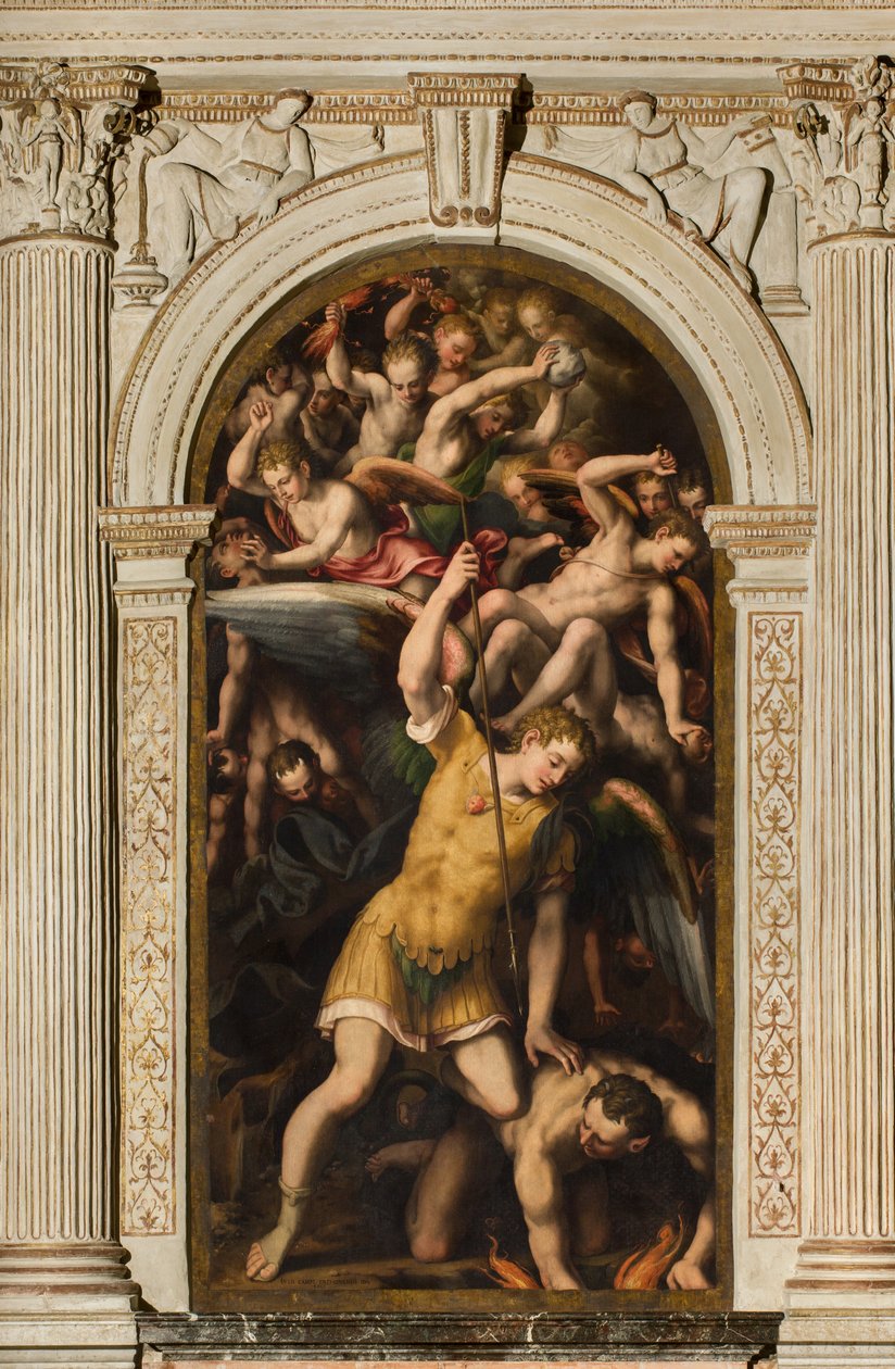 Kuzey Transept, Başmelek Aziz Michael Sunağı, Başmelek Mikail kötü olanı öldürüyor, Giulio Campi 1566 by Giulio Campi