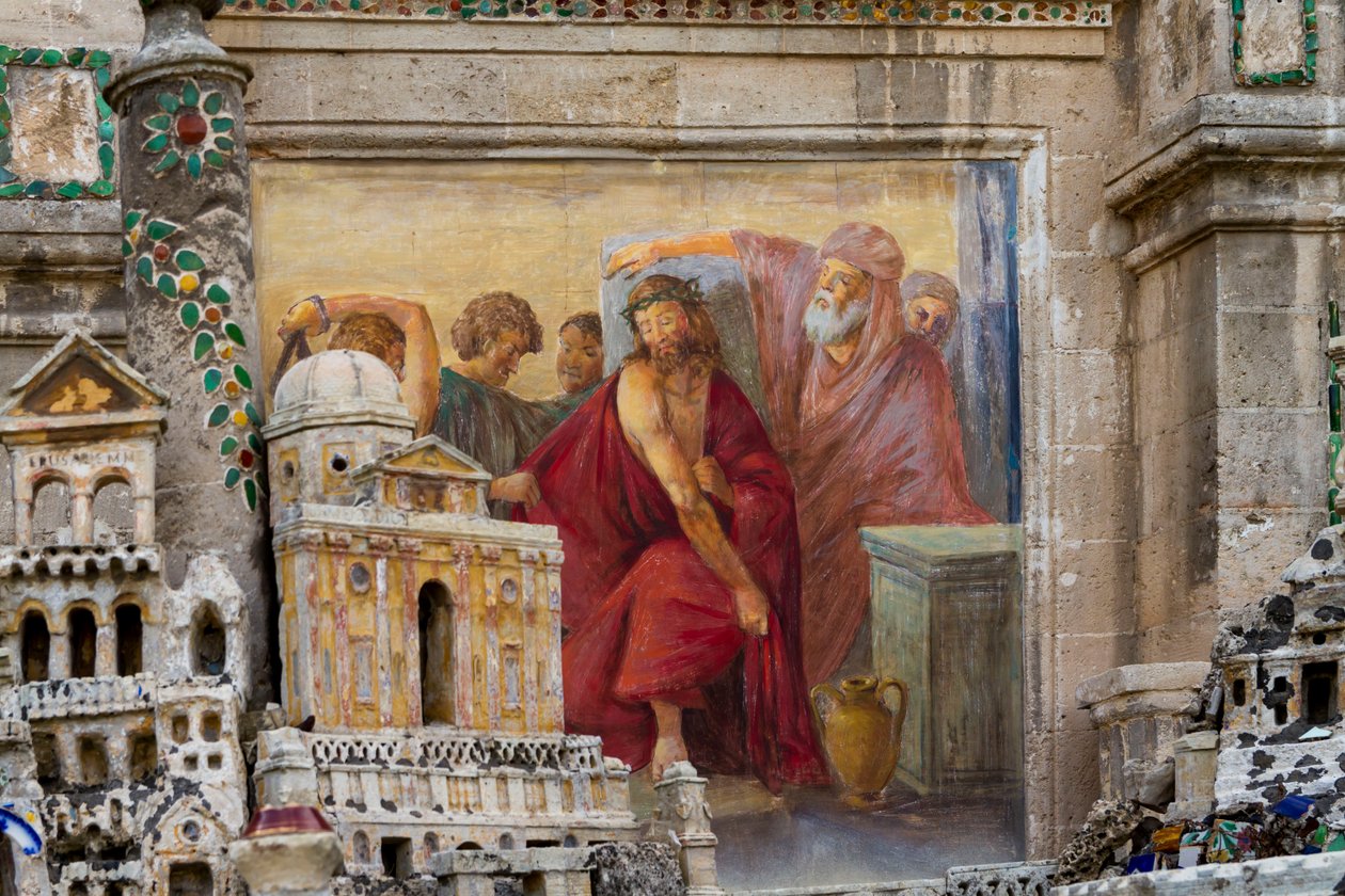Haç İstasyonları, 16. ve 19. yüzyıllardan kalma mayolika çinilerinden oluşan calvary by Giuseppe Renato Greco
