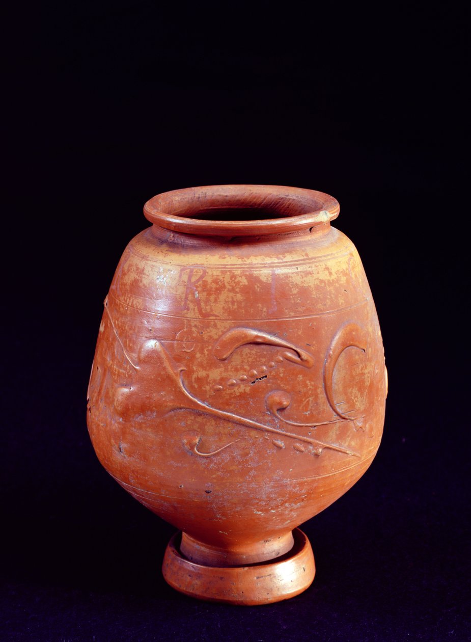 Çiçek süslemeli kadeh (pişmiş toprak) by Greco Roman