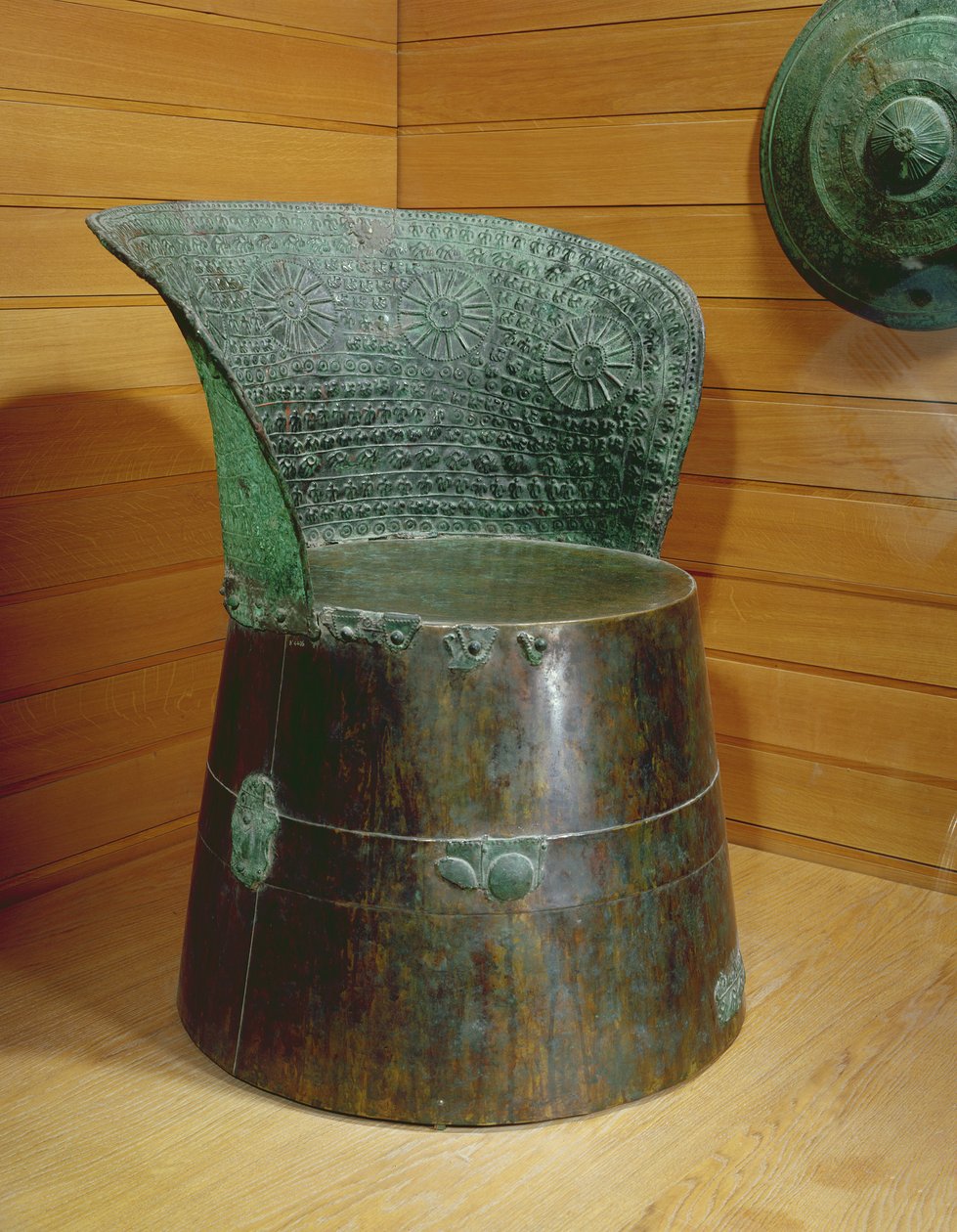 Cenaze tahtı, Villanova dönemi, MÖ 1. yarı 7. yy (bronz) by Greek