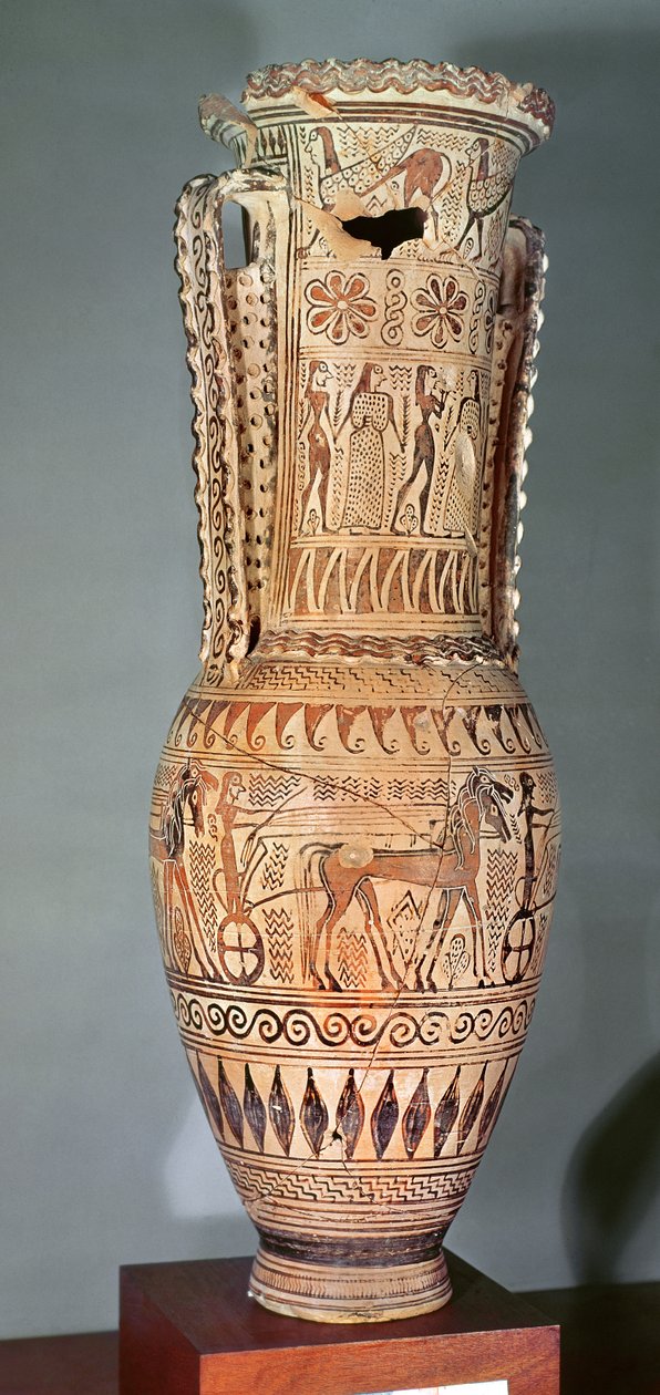 Bir sfenks, çeşitli figürler ve savaş arabalarının geçit törenini betimleyen Loutrophoros, Proto-Attic, MÖ 690 dolayları (çömlek) by Greek