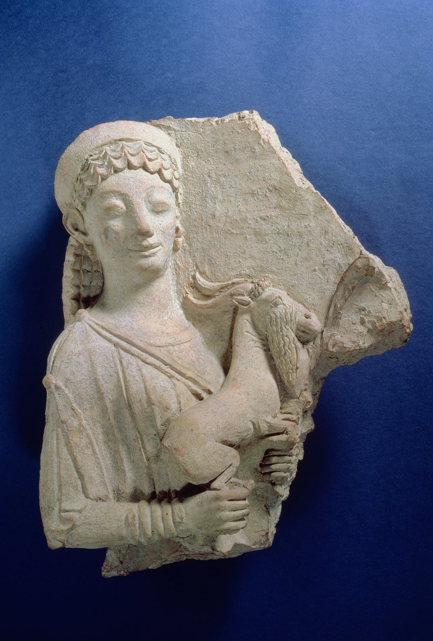 Keçi tutan bir kadın kabartması, Arkaik dönem, MÖ 500 dolayları (pişmiş toprak) by Greek
