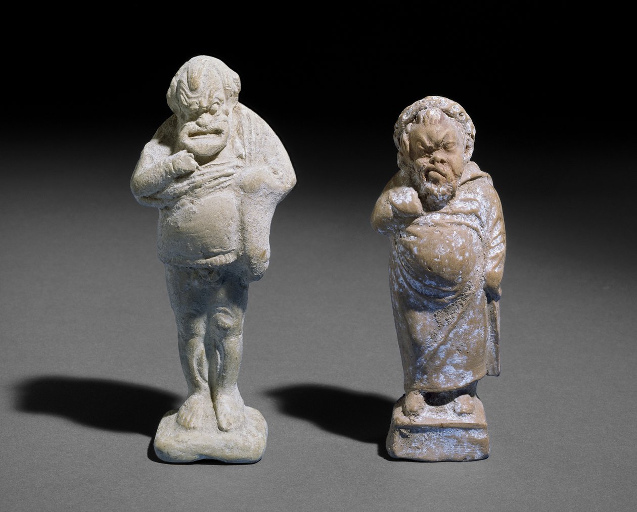 Bir erkek çizgi roman oyuncusuna ait pişmiş toprak heykelcik, MÖ 400-201 (pişmiş toprak) by Greek