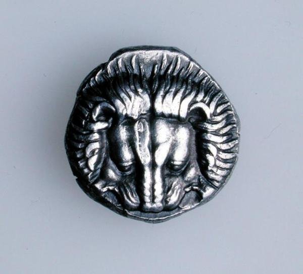 Samos, İonia, bir aslanın kafa derisini betimleyen tetradrachm, MÖ 390 dolayları (ön yüz) (gümüş) (tersi için bkz. 168077) by Greek School