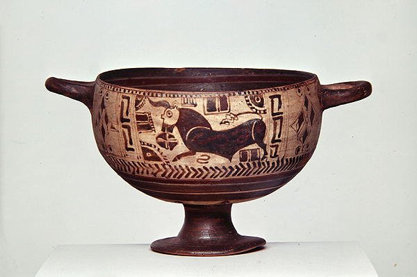 Siyah figürlü kotyle, yaklaşık MÖ 600-500 (seramik) (ayrıca bkz. 307545 ve 307546) by Greek