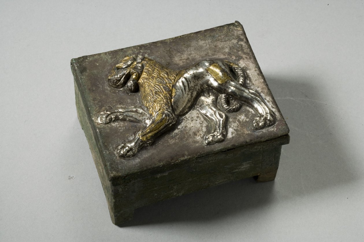 Box, Hellenistic (parcel gilt silver) (see 270390 for lid) by Greek